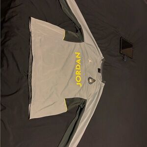 Jordan sweater